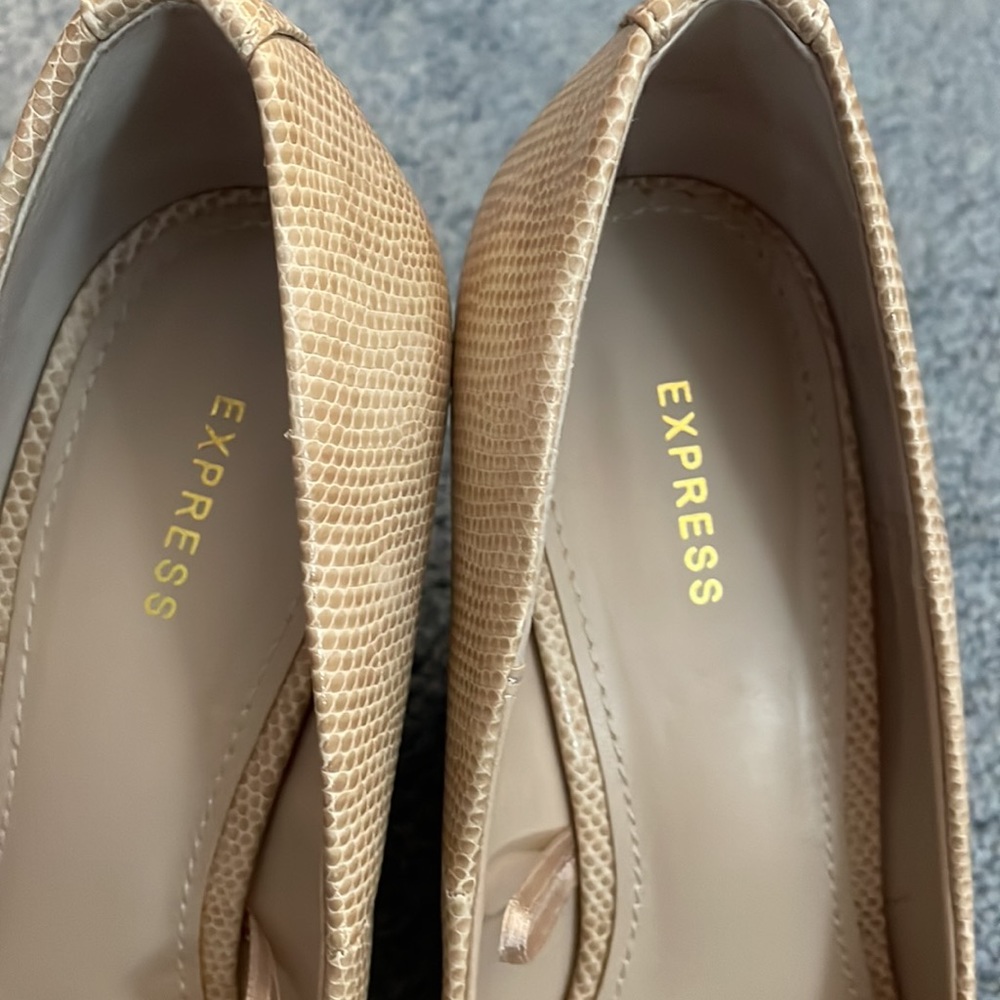 Women’s Express brand, beige color wedge dress shoes. Size 8. Worn a few times. - Picture 5 of 8